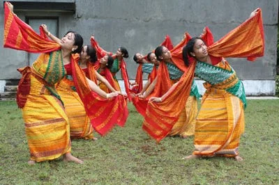 Assamese Dance Forms: Traditional and Contemporary 3 1 l7ne tal3r86f4gnyp2lkg