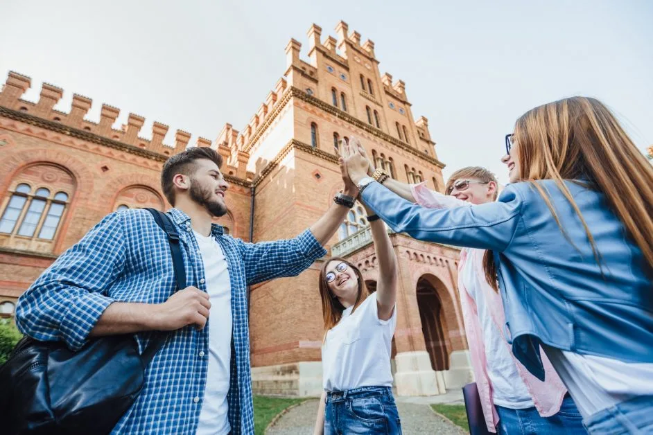 How to Choose the Right College or University Khelo India Sports Goods Scheme Choose the Right College or University