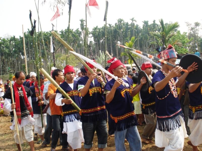Chomangkan and Rongkar: The Sacred Rituals of the Karbi Community 1 800 1