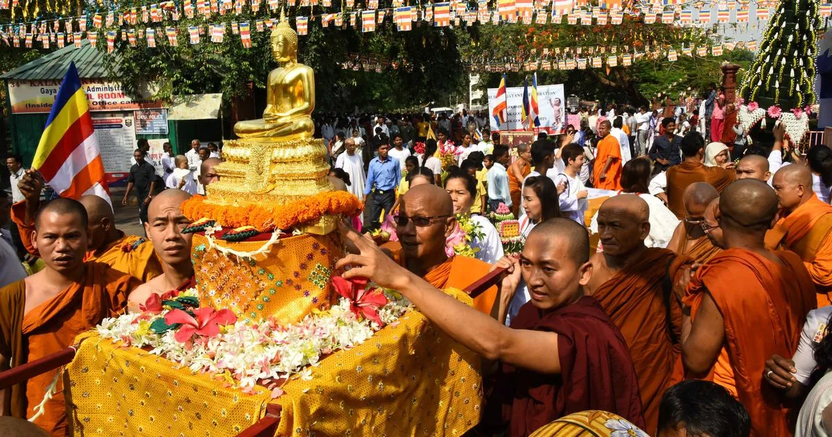 Buddha Purnima: The Festival of Peace, Enlightenment, and Compassion Buddha Purnima