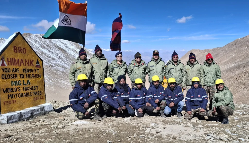  Mig La Pass Ladakh Road