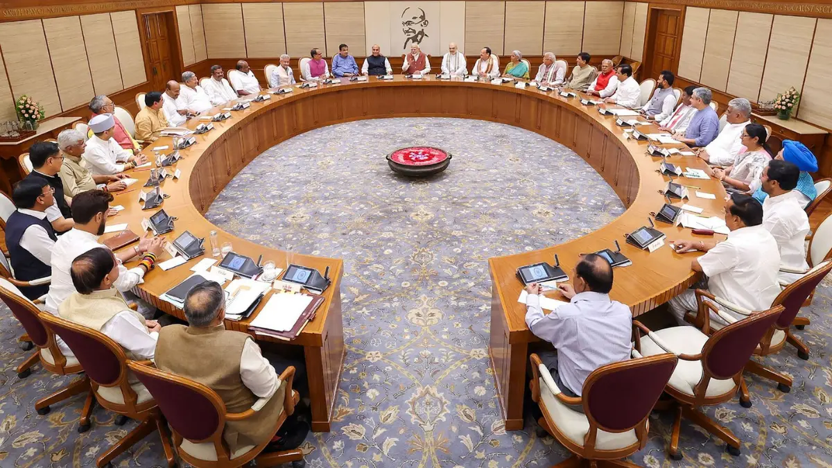 parliament-house-building-new-delhi-india