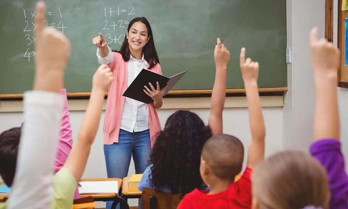 Online vs Offline Education: Which Is Better in India? Khelo India Sports Goods Scheme Online vs Offline Education