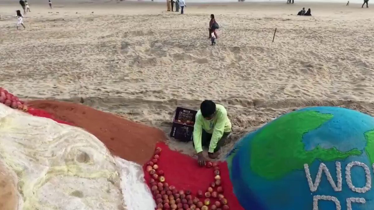 Sudarsan Pattnaik Santa Record