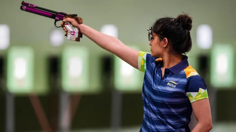 Manu Bhaker Silver 25m Pistol