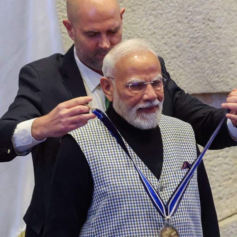 Modi Gets Knesset Medal