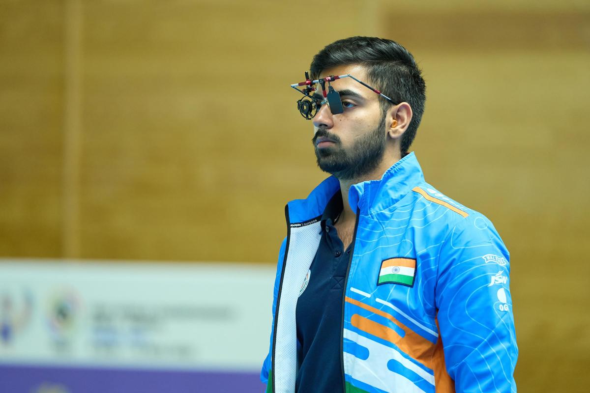 Suruchi Singh, Samrat Rana Silver Medal: Indian Shooters Shine at Asian Championship Suruchi Singh Samrat Rana Silver Medal