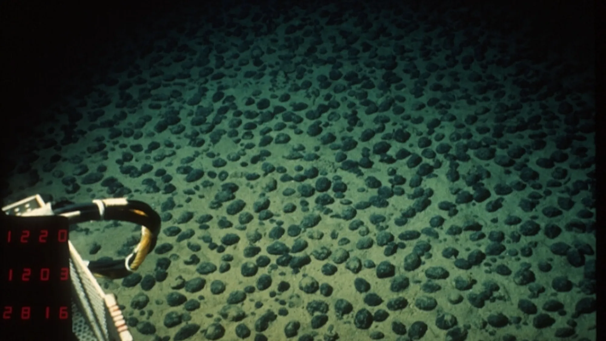 Pacific Seafloor Dark Oxygen 