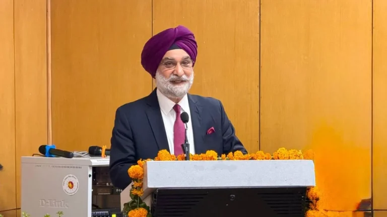 Taranjit Singh Sandhu Delhi LG
