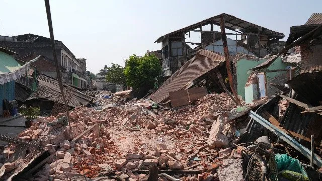 Earthquake