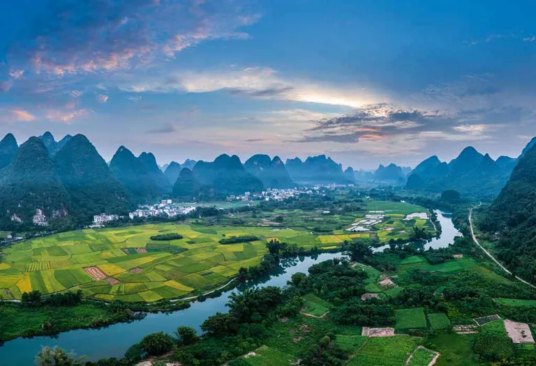 Landforms of the Earth