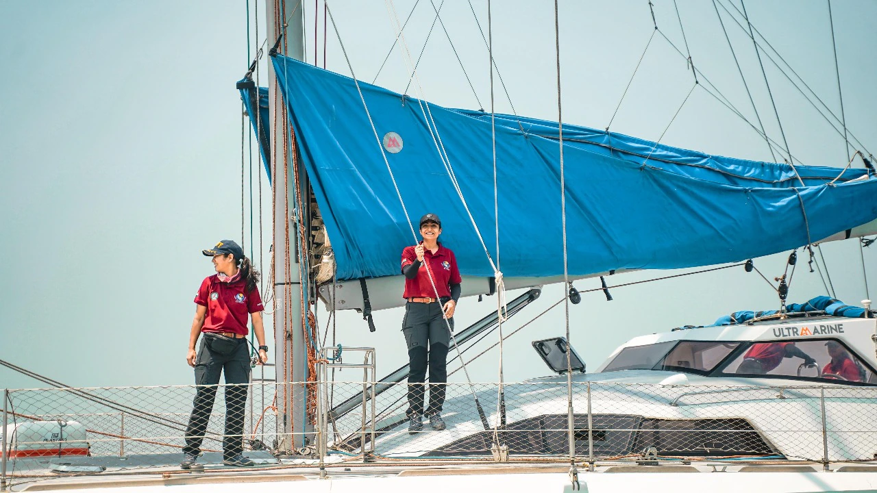 Tri-Service Women Crew