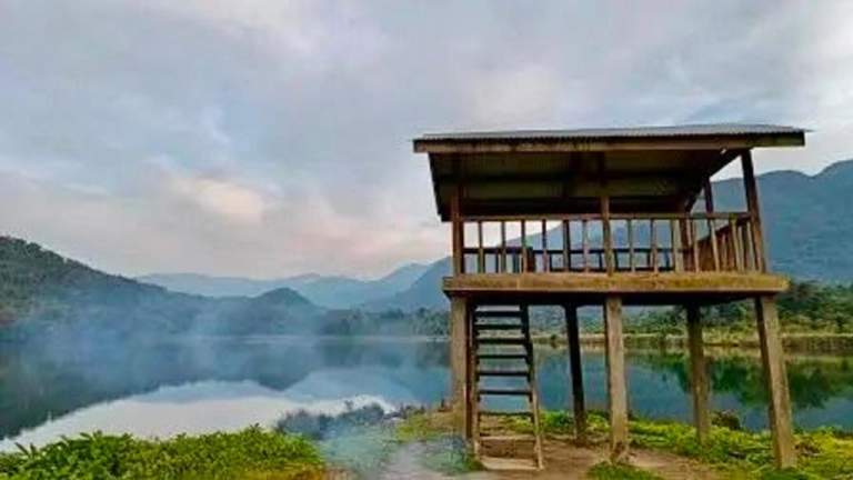 Glaw Lake Ramsar Site