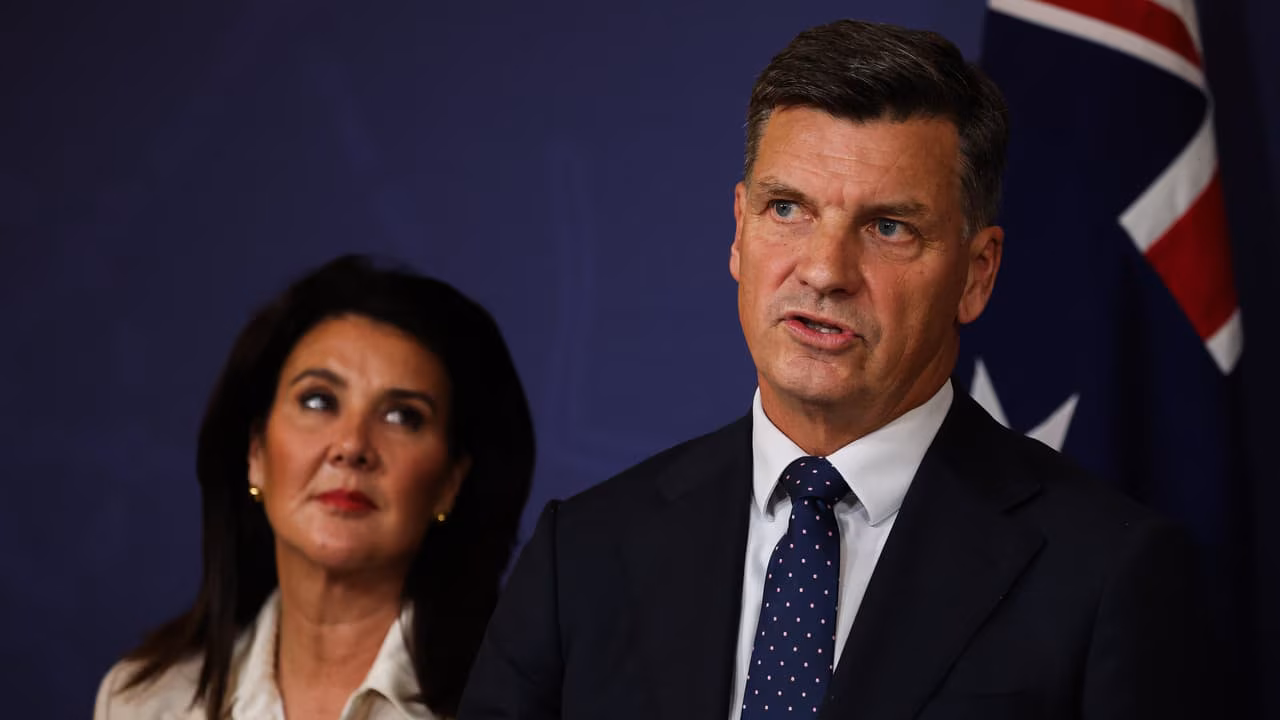 Australia Migration Cut