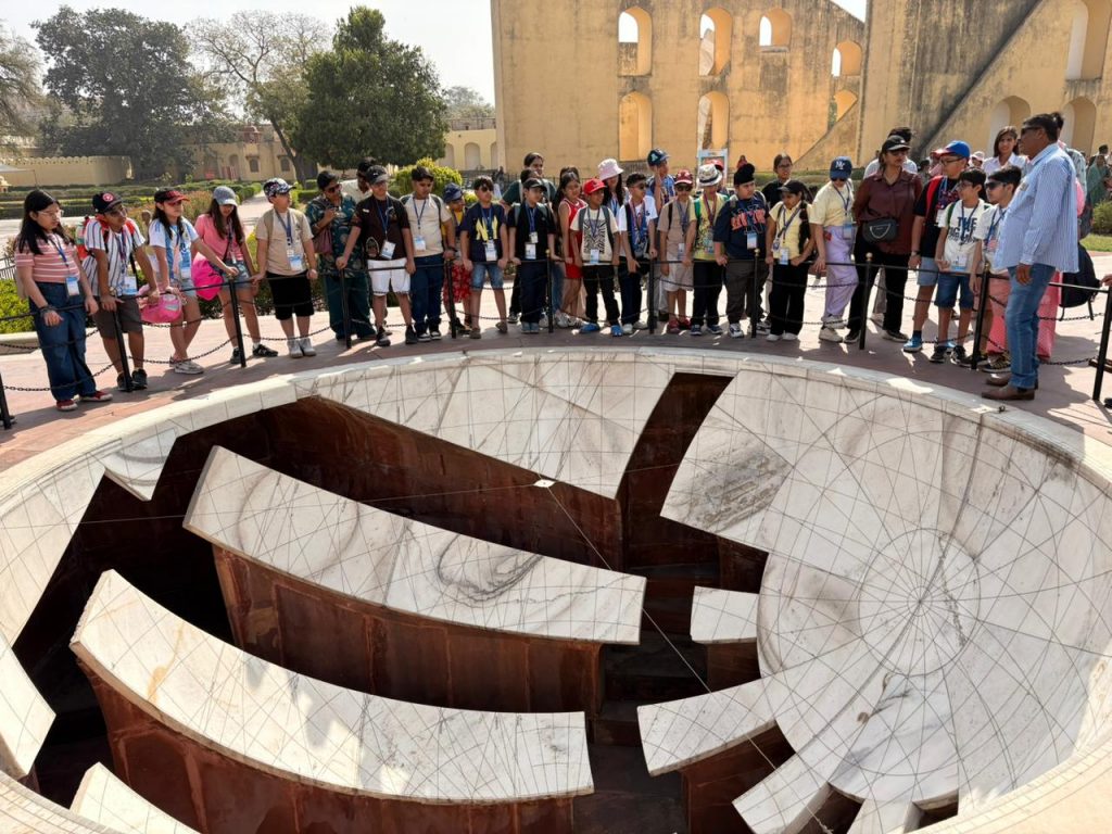Jantar Mantar Biennale 2026 Anil Menon Spacewalk Jantar Mantar